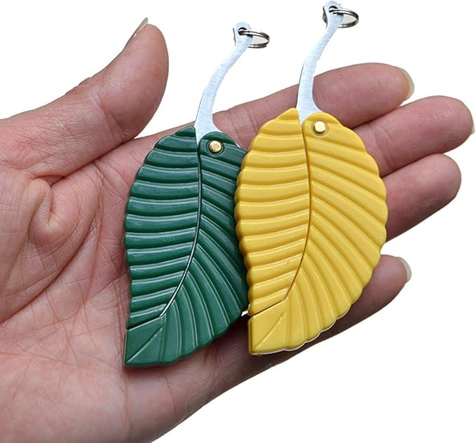 Multifunctional Mini Leaf Keychain